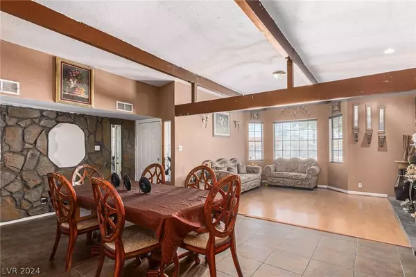 5190 Champions Avenue, Las Vegas, NV 89142