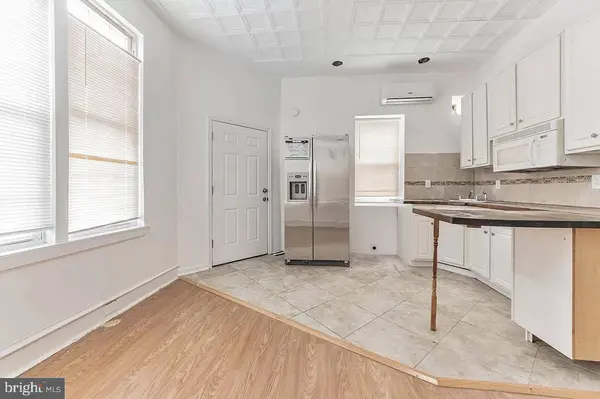 2420 DUNCAN ST, Philadelphia, PA 19124