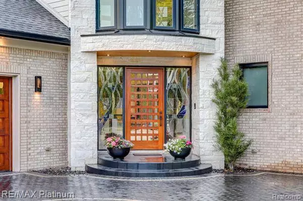 5937 HARTFORD Way Way, Brighton, MI 48116