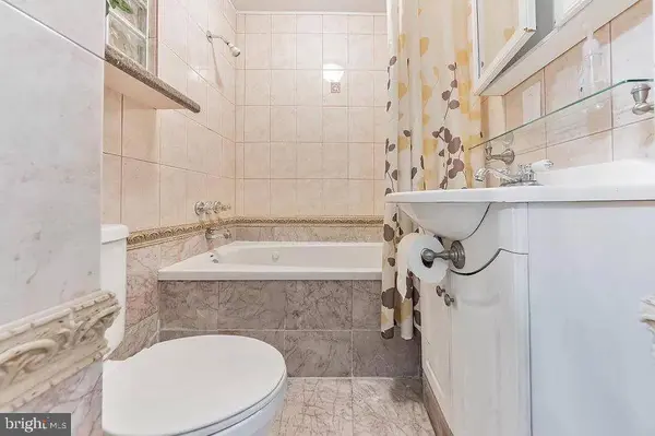 2420 DUNCAN ST, Philadelphia, PA 19124