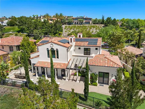 19 Alexa LN, Ladera Ranch, CA 92694