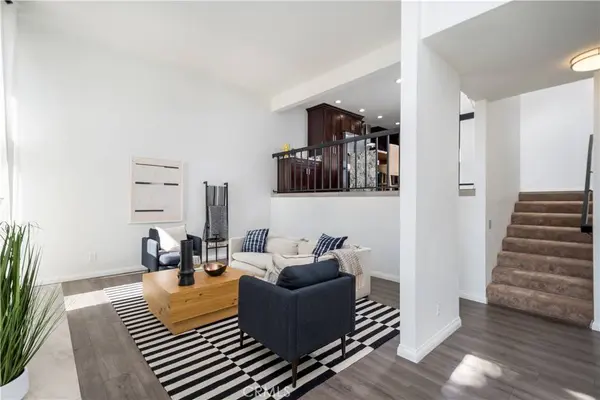 18783 Club LN, Huntington Beach, CA 92648