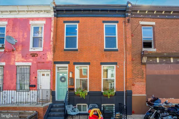 1937 S 5TH ST, Philadelphia, PA 19148