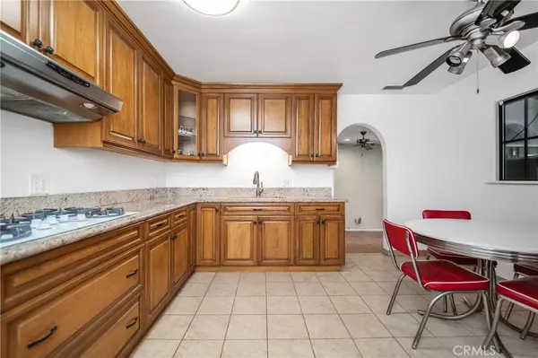 677 South Gerhart Avenue, Los Angeles, CA 90022