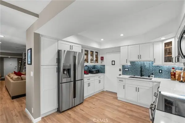 4647 Willis AVE #106, Sherman Oaks, CA 91403