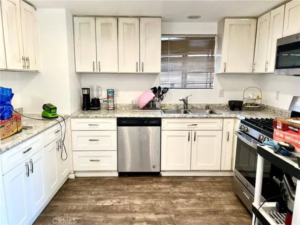 25587 Fisher ST, Highland, CA 92404