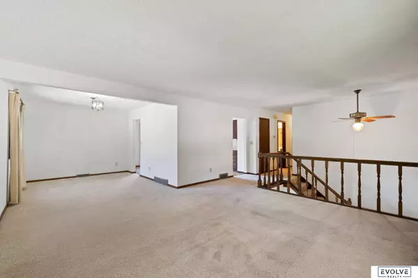 13007 S 29th Place, Bellevue, NE 68123