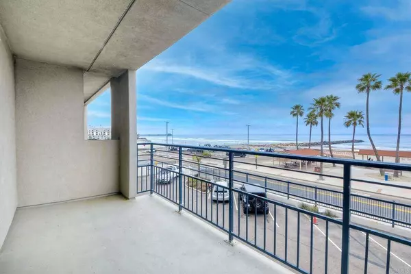 1202 N Pacific ST #311A, Oceanside, CA 92054