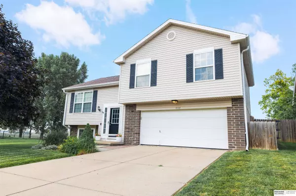 6331 N 128 Street, Omaha, NE 68164