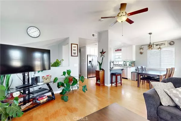 558 Manhattan AVE, Grover Beach, CA 93433