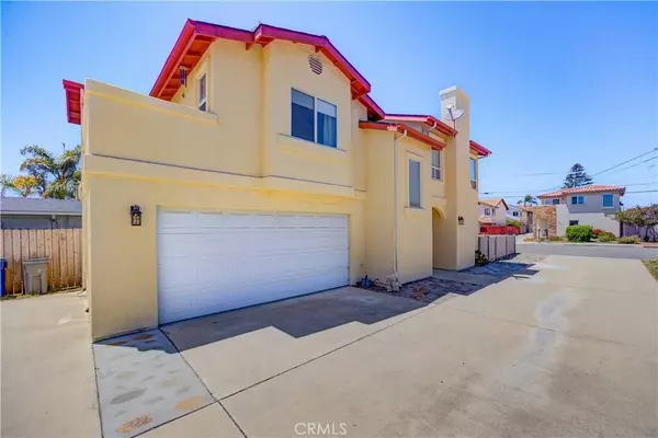 558 Manhattan AVE, Grover Beach, CA 93433
