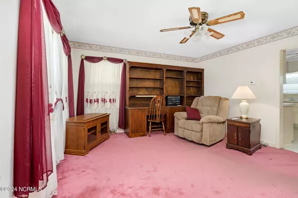 5634 Gardners School Road, Elm City, NC 27822