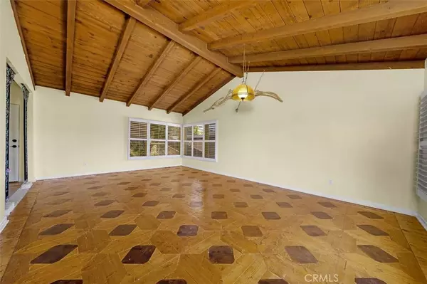 3700 Helix ST, Spring Valley, CA 91977