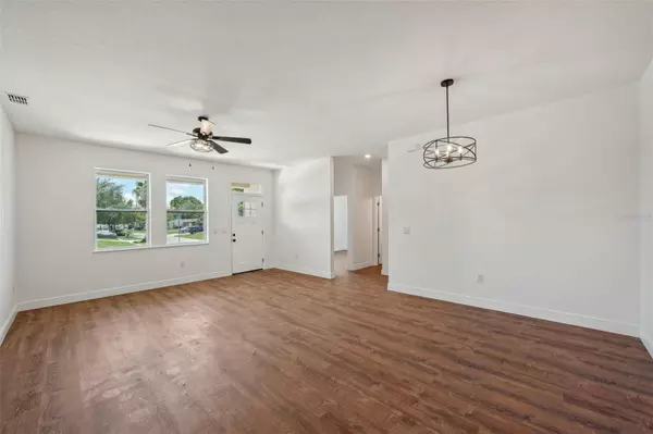 5845 10TH AVE, New Port Richey, FL 34652