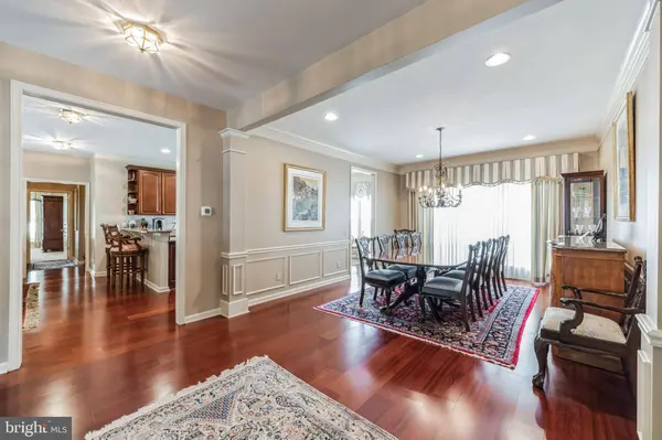 1 HILLARD DR, Voorhees, NJ 08043