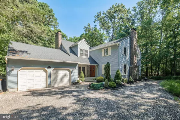 1 LARSEN PARK DR, Medford, NJ 08055