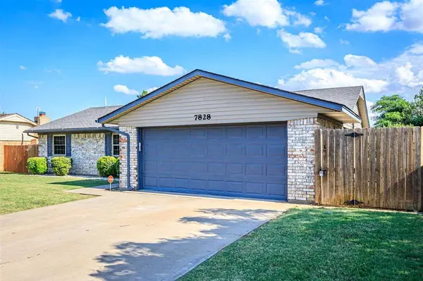 7828 NW Morrocco Dr, Lawton, OK 73505