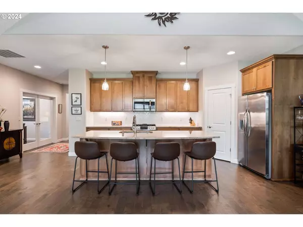 17322 NE 19TH DR, Ridgefield, WA 98642