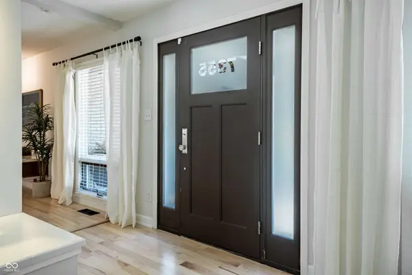 7355 Spring Mill RD, Indianapolis, IN 46260