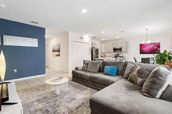 203 BIG SIOUX DR, Kissimmee, FL 34759