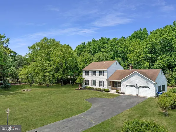 14 TAUNTON RD, Medford, NJ 08055