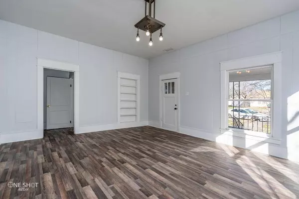 514 E McHarg Street, Stamford, TX 79553