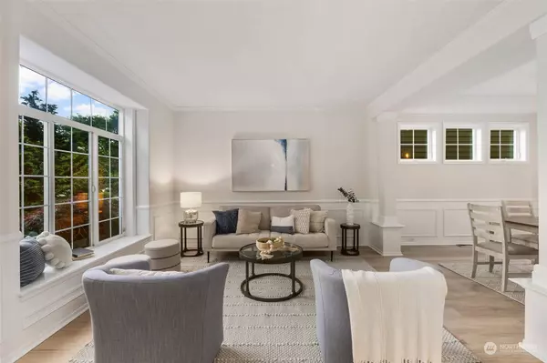 15924 35th DR SE, Bothell, WA 98012