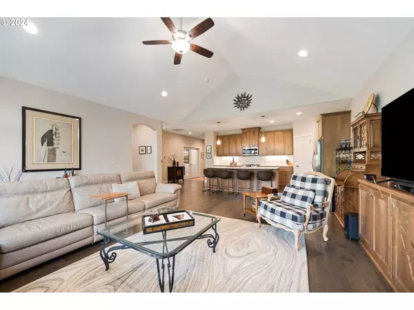 17322 NE 19TH DR, Ridgefield, WA 98642