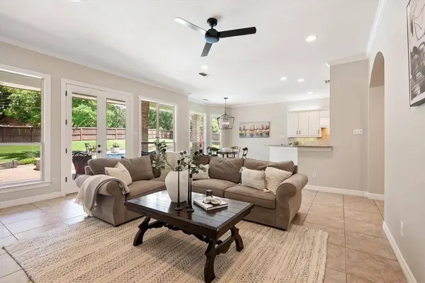 1002 Brazos Drive, Southlake, TX 76092
