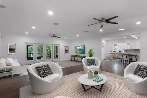 3226 CLEMWOOD DR, Orlando, FL 32803