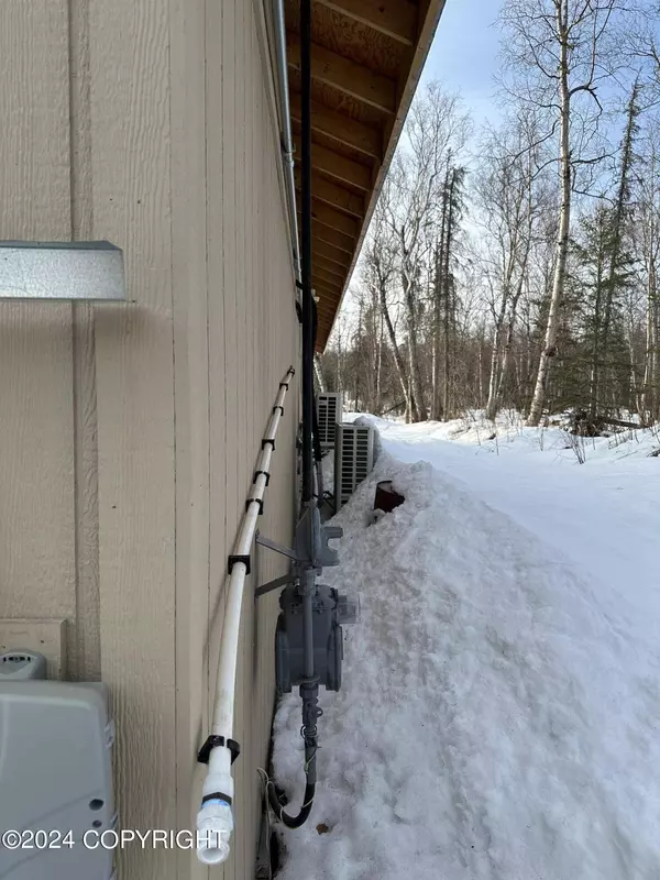 6284 Carrie ST, Wasilla, AK 99654