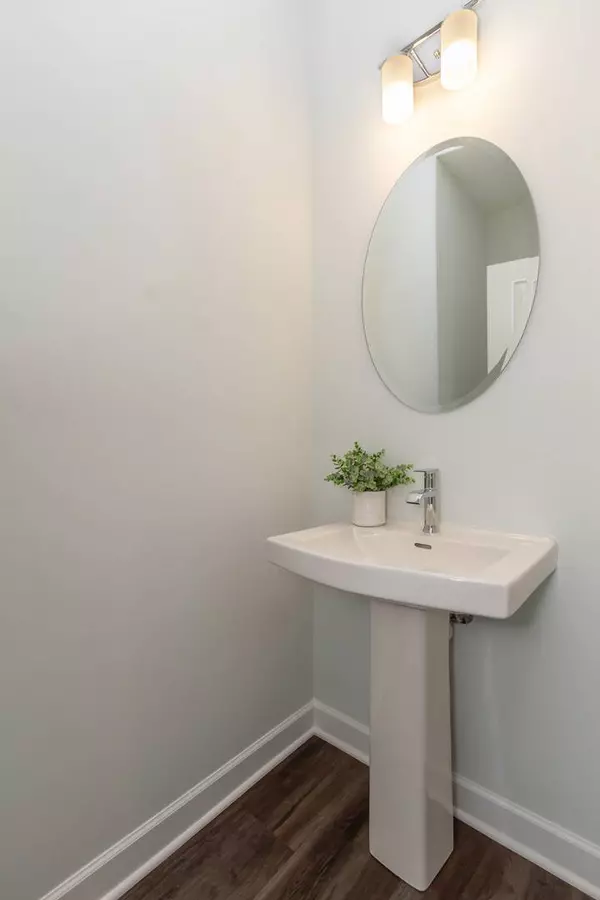 1193 Shermer RD, Northbrook, IL 60062