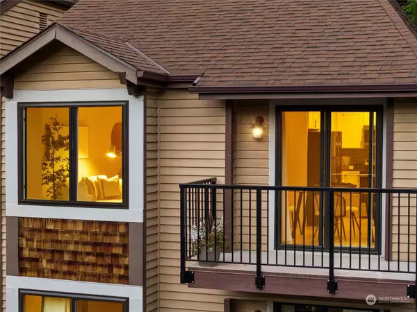 17425 NE 88th PL #C, Redmond, WA 98052