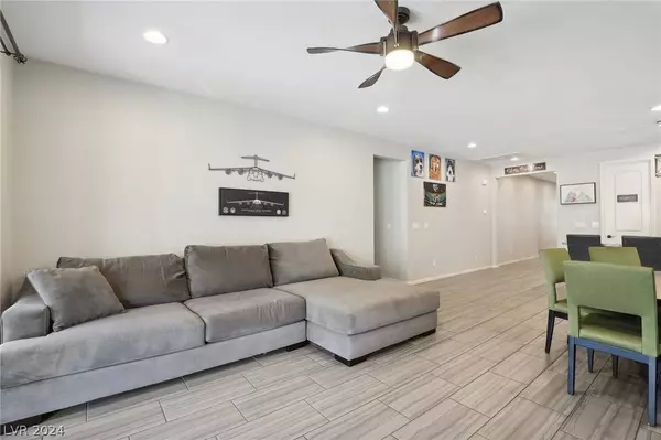 10152 Skye Run Avenue, Las Vegas, NV 89166