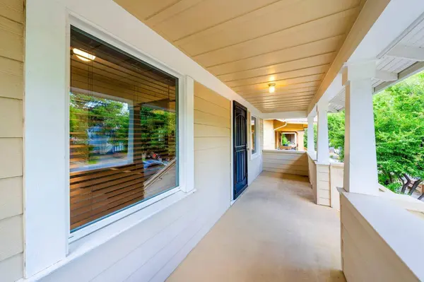 1124 Santa Barbara CT, Sacramento, CA 95816