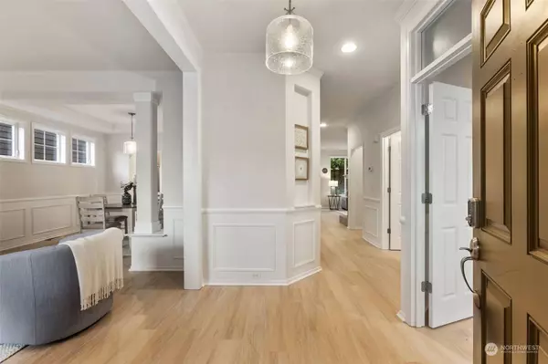 15924 35th DR SE, Bothell, WA 98012