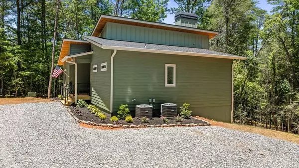 1043 Sunset Road, Epworth, GA 30541