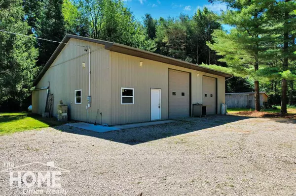 3635 S Friegel Road, Owosso, MI 48867