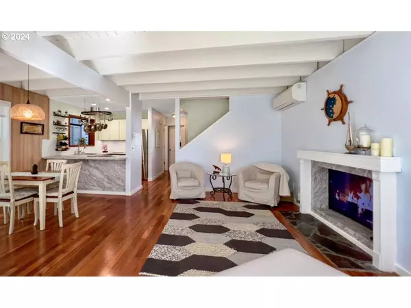 1286 SW MEADOW LN #6, Depoe Bay, OR 97341