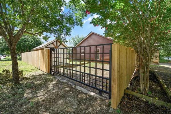 11600 Maybach DR, Del Valle, TX 78617