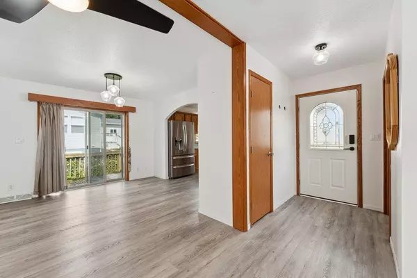 531 White Spruce Avenue, Baraboo, WI 53913