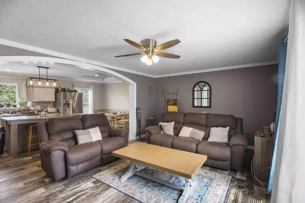 20809 Hwy 278, Williston, SC 29853