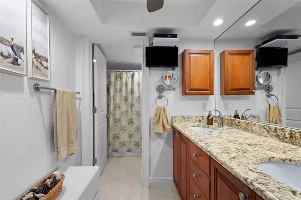 14950 GULF BLVD #807, Madeira Beach, FL 33708