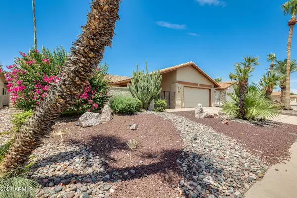 974 LEISURE WORLD Drive, Mesa, AZ 85206