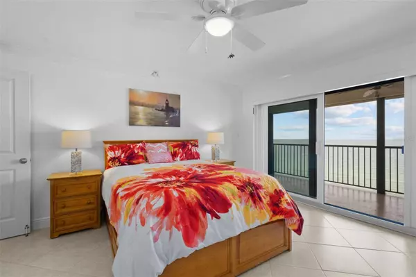 14950 GULF BLVD #807, Madeira Beach, FL 33708