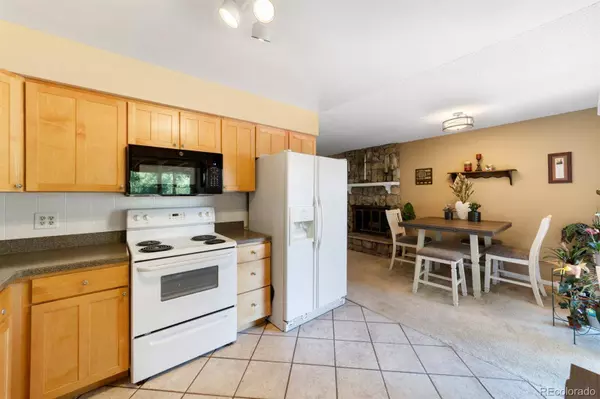 1553 S Tucson ST, Aurora, CO 80012