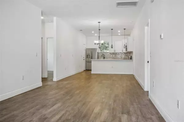 4209 E CAYUGA ST, Tampa, FL 33610