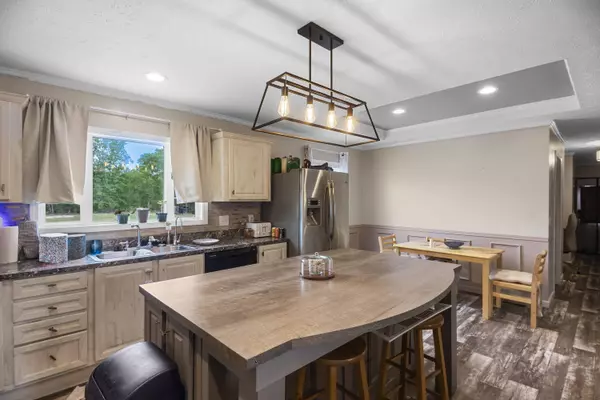 20809 Hwy 278, Williston, SC 29853