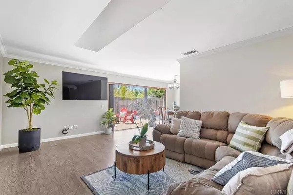 1533 Shields AVE, Encinitas, CA 92024