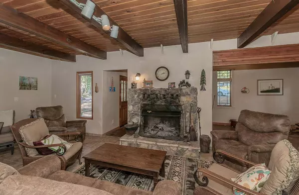 42588 Rock Ledge Road, Shaver Lake, CA 93664